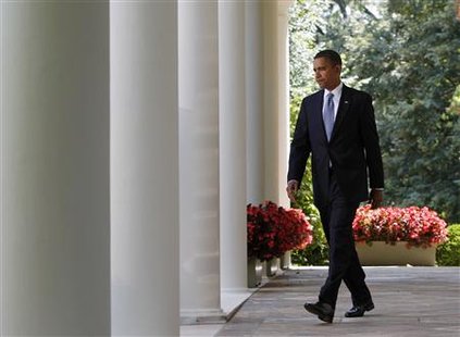 




President Barack Obama walks through the Colonnade to make remarks on preparedness and response efforts surrounding the 2009 H1N1 flu virus in the Rose Garden at the White House in Washington, September 1, 2009. REUTERS/Jim Young

