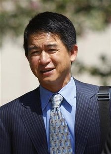 




Financier Danny Pang leaves the Santa Ana Federal court following his arraignment at the U.S. District Court, Central District of California in Santa Ana, California July 27, 2009. REUTERS/Mike Blake

