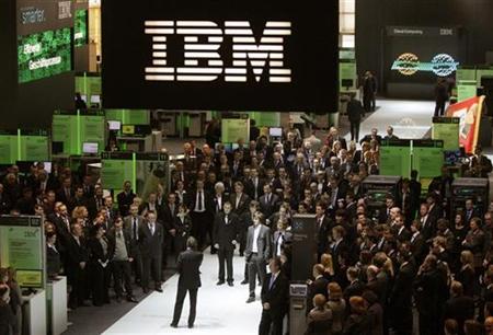 Employees follows a speech at the booth of IBM at CeBIT computer fair in Hanover March 3, 2009. REUTERS/Hannibal Hanschke
Employees follows a speech at the booth of IBM at CeBIT computer fair in Hanover March 3, 2009. REUTERS/Hannibal Hanschke