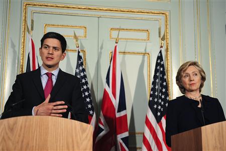 




Britain's Foreign Secretary David Miliband (L) speaks during a meeting with U.S. Secretary of State Hillary Clinton in London October 11, 2009. REUTERS/Kieran Doherty

