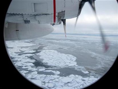 




Broken Arctic sea ice as seen from a window in from a U.S. Coast Guard C130 flight over the Arctic Ocean September 30, 2009. REUTERS/Yereth Rosen

