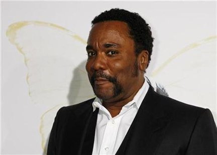 
Director Lee Daniels poses at the AFI Fest 2009 gala screening of his new film "Precious: Based on the novel 'Push' by Sapphire" in Hollywood November 1, 2009. REUTERS/Fred Prouser
