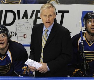 St. Louis Blues head coach Andy Murray talks to his players as they play the Vancouver Canucks in the second period of Game 4 of their NHL Western Conference quarter-final playoff hockey game in St. Louis, Missouri April 21, 2009. REUTERS/Tim Parker
St. Louis Blues head coach Andy Murray talks to his players as they play the Vancouver Canucks in the second period of Game 4 of their NHL Western Conference quarter-final playoff hockey game in St. Louis, Missouri April 21, 2009. REUTERS/Tim Parker