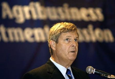 
Agriculture Secretary Tom Vilsack address the opening of the Trade and Investment Conference in a hotel in Manila in this October 26, 2009 file photo. REUTERS/Romeo Ranoco
