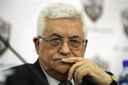 
Palestinian President Mahmoud Abbas is seen during a meeting of the Fatah Revolutionary Council in the West Bank city of Ramallah January 15, 2010. REUTERS/Tara Todras-Whitehill/Pool
