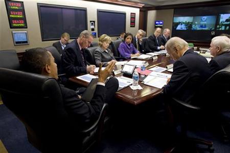 President Barack Obama meets his national security team on Afghanistan and Pakistan in the Situation Room of the White House in Washington in this February 17, 2010 file photo. REUTERS/The White House Photo/Pete Souza/Handout
President Barack Obama meets his national security team on Afghanistan and Pakistan in the Situation Room of the White House in Washington in this February 17, 2010 file photo. REUTERS/The White House Photo/Pete Souza/Handout