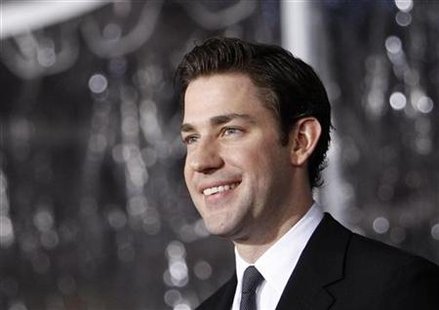 Actor John Krasinski poses at the premiere of "The Wolfman" at the ArcLight theatre in Hollywood, California February 9, 2010. REUTERS/Mario Anzuoni
Actor John Krasinski poses at the premiere of "The Wolfman" at the ArcLight theatre in Hollywood, California February 9, 2010. REUTERS/Mario Anzuoni