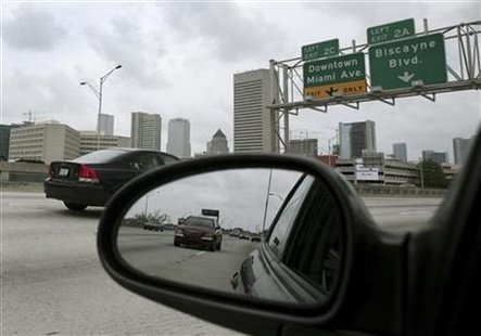 
Cars run on the I-95 highway in Miami in this May 15, 2007 file photo. REUTERS/Carlos Barria
