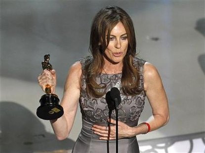 
Kathryn Bigelow, director of "The Hurt Locker", speaks after winning best director during the 82nd Academy Awards in Hollywood, March 7, 2010. REUTERS/Gary Hershorn
