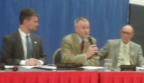 Wausau school board member Pat Keefe explains terms of the new teacher's union contract that the board ratified Monday March 8, 2010. Wausau school board member Pat Keefe explains terms of the new teacher's union contract that the board ratified Monday March 8, 2010.