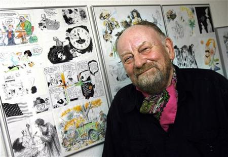 
Danish cartoonist Kurt Westergaard poses in Aarhus in this September 2006 file photo. REUTERS/Preben Hupfeld/Scanpix
