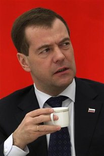 
Russia's President Dmitry Medvedev meets with winners of school and university contests in Moscow's Kremlin March 18, 2010. REUTERS/Maxim Shipenkov/Pool

