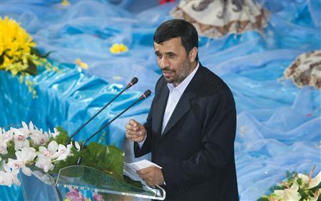 EDITORS' NOTE: Reuters and other foreign media are subject to Iranian restrictions on their ability to film or take pictures in Tehran. Iran's President Mahmoud Ahmadinejad speaks during celebrations for Nowrouz or the Iranian New Year in Tehran March 27, 2010. REUTERS/Raheb Homavandi
EDITORS' NOTE: Reuters and other foreign media are subject to Iranian restrictions on their ability to film or take pictures in Tehran. Iran's President Mahmoud Ahmadinejad speaks during celebrations for Nowrouz or the Iranian New Year in Tehran March 27, 2010. REUTERS/Raheb Homavandi