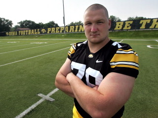 The Green Bay Packers 2010 1st round pick Iowa offensive tackle Bryan Bulaga(photo courtesy of KCRG-TV). The Green Bay Packers 2010 1st round pick Iowa offensive tackle Bryan Bulaga(photo courtesy of KCRG-TV).