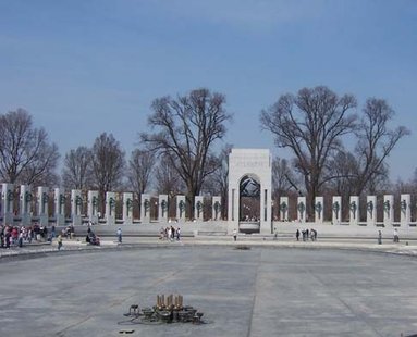 The national World War II memorial in Washington DC. The national World War II memorial in Washington DC.