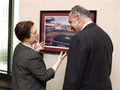 U.S. Solicitor General and Supreme Court Nominee Elena Kagan (L) speaks with Senator Charles Schumer (D-NY) in his office on Capitol Hill in Washington May 13, 2010. REUTERS/Joshua Roberts
U.S. Solicitor General and Supreme Court Nominee Elena Kagan (L) speaks with Senator Charles Schumer (D-NY) in his office on Capitol Hill in Washington May 13, 2010. REUTERS/Joshua Roberts