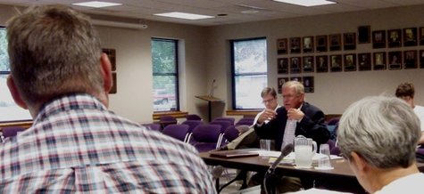 Hazard, Young, and Attea senior associate Ted Blaesing describes to Wausau's school board a profile of characteristics the next superintendent should have. Hazard, Young, and Attea senior associate Ted Blaesing describes to Wausau's school board a profile of characteristics the next superintendent should have.