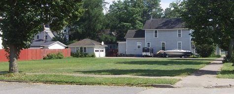 The city of Wausau wants to turn this vacant lot on the corner of 7th and Fulton Streets into a 6-unit, multi-family apartment building. City officials say the development will provide a home for low-income residents on a three-year waiting list for Section 8 housing. The city of Wausau wants to turn this vacant lot on the corner of 7th and Fulton Streets into a 6-unit, multi-family apartment building. City officials say the development will provide a home for low-income residents on a three-year waiting list for Section 8 housing.