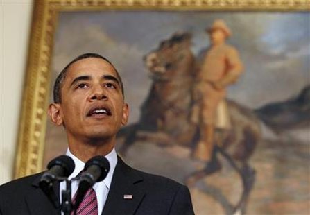 President Barack Obama makes a statement about the economy in the Roosevelt Room of the White House in Washington July 23, 2010. REUTERS/Larry Downing
President Barack Obama makes a statement about the economy in the Roosevelt Room of the White House in Washington July 23, 2010. REUTERS/Larry Downing