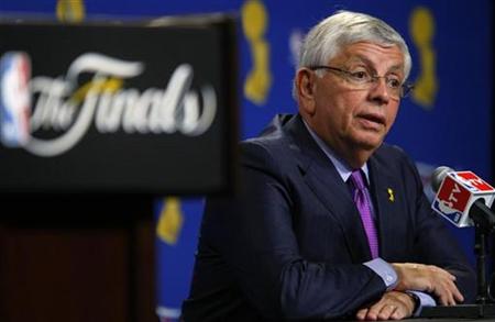 National Basketball Association Commissioner David Stern speaks at a press conference before Game 1 of the NBA Finals basketball game between the Los Angeles Lakers and the Orlando Magic in Los Angeles June 4, 2009. REUTERS/Mike Blake
National Basketball Association Commissioner David Stern speaks at a press conference before Game 1 of the NBA Finals basketball game between the Los Angeles Lakers and the Orlando Magic in Los Angeles June 4, 2009. REUTERS/Mike Blake