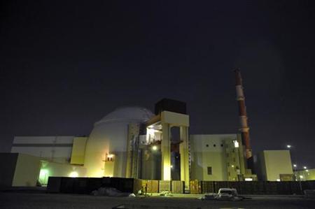
EDITORS' NOTE: Reuters and other foreign media are subject to Iranian restrictions on their ability to film or take pictures in Tehran. A general view shows the nuclear power plant in Bushehr, about 1,215 km (755 miles) south of Tehran, November 30, 2009. REUTERS/ISNA/Mehdi Ghasemi
