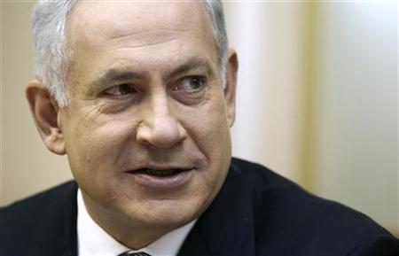 




Israel's Prime Minister Benjamin Netanyahu attends the weekly cabinet meeting in Jerusalem September 13, 2009. REUTERS/Gali Tibbon/Pool

