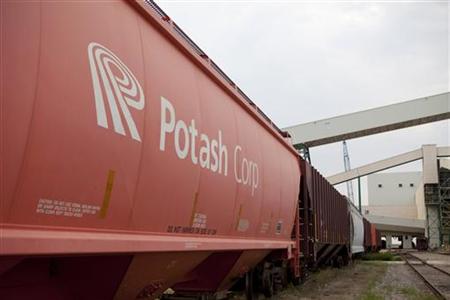 
A train car waits in line at the Potash Corp's Cory mine site near Saskatoon August 19, 2010. REUTERS/David Stobbe

