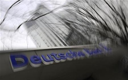 
A branch of Germany's largest business bank Deutsche Bank AG is seen downtown Frankfurt, January 14, 2009. REUTERS/Kai Pfaffenbach
