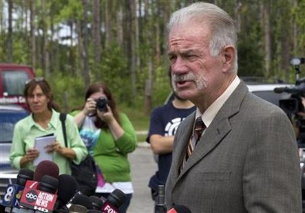 
Dove World Outreach Center church pastor Terry Jones announces the burning of the Korans will continue as planned during a news conference in Gainesville, Florida September 8, 2010. REUTERS/Scott Audette
