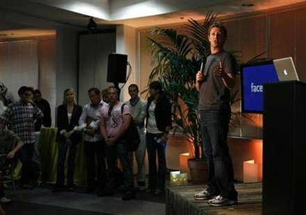 Facebook CEO Mark Zuckerberg speaks while unveiling the company's new location services feature called "Places" during a news conference at Facebook headquarters in Palo Alto, California August 18, 2010. REUTERS/Robert Galbraith
Facebook CEO Mark Zuckerberg speaks while unveiling the company's new location services feature called "Places" during a news conference at Facebook headquarters in Palo Alto, California August 18, 2010. REUTERS/Robert Galbraith