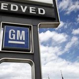 A GM sign is seen outside the Medved General Motors car dealership in Arvada, Colorado August 12, 2010. REUTERS/Rick Wilking
A GM sign is seen outside the Medved General Motors car dealership in Arvada, Colorado August 12, 2010. REUTERS/Rick Wilking