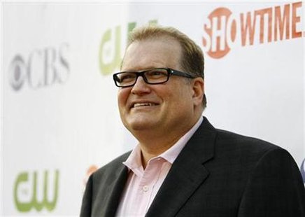
Television host Drew Carey attends the CBS, CW &amp; SHOWTIME press tour party in Hollywood, California, July 18, 2008. REUTERS/Mario Anzuoni
