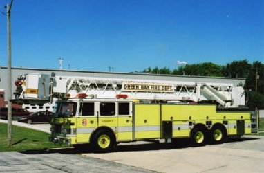 A photo of a Green Bay Fire Department fire engine. (Photo courtesy of GBFD, http://www.ci.green-bay.wi.us/Fire)