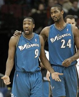 Washington Wizards center Hilton Armstrong holds guard Gilbert Arenas as Arenas reacts to being called for a technical foul in the fourth quarter of their NBA basketball game against the New Jersey Nets in Newark, New Jersey December 16, 2010. REUTERS/Ray Stubblebine
Washington Wizards center Hilton Armstrong holds guard Gilbert Arenas as Arenas reacts to being called for a technical foul in the fourth quarter of their NBA basketball game against the New Jersey Nets in Newark, New Jersey December 16, 2010. REUTERS/Ray Stubblebine