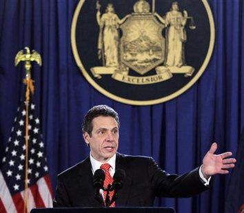 
New York Governor Andrew Cuomo speaks during a swearing-in ceremony in the War Room of the Capitol in Albany, New York January 1, 2011. REUTERS/Mike Groll
