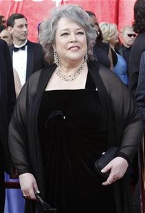 Actress Kathy Bates arrives at the 82nd Academy Awards in Hollywood March 7, 2010. REUTERS/Mario Anzuoni
Actress Kathy Bates arrives at the 82nd Academy Awards in Hollywood March 7, 2010. REUTERS/Mario Anzuoni