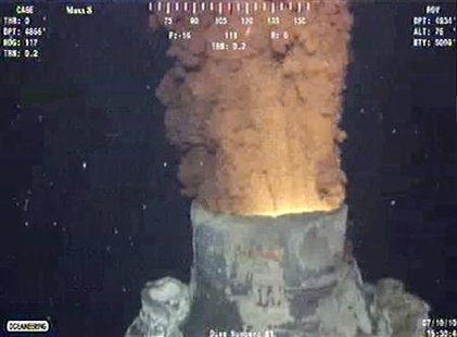 
Oil and gas continues to leak from BP's Gulf of Mexico well after the oil containment cap was removed from so it could be replaced with a bigger cap, in the Gulf of Mexico, in this frame grab captured from a BP live video feed July 10, 2010. REUTERS/BP/Handout
