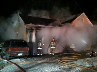The Fond du Lac Fire Department worked to put out a house fire on Morris Avenue Friday night. (courtesy of FOX 11) The Fond du Lac Fire Department worked to put out a house fire on Morris Avenue Friday night. (courtesy of FOX 11)