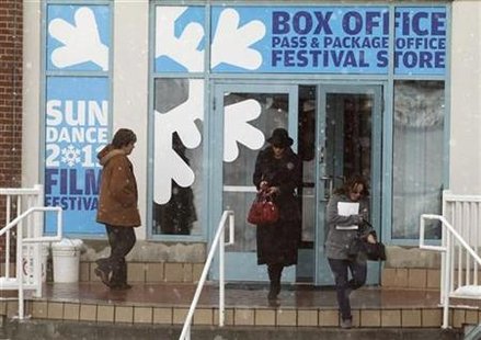 Ticket buyers exit a box office before the start of the Sundance Film Festival in Park City, Utah, January 19, 2011. REUTERS/Jim Urquhart
Ticket buyers exit a box office before the start of the Sundance Film Festival in Park City, Utah, January 19, 2011. REUTERS/Jim Urquhart