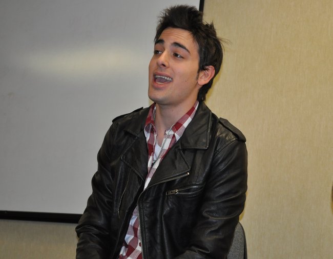 Newcomer Jackson Harris visits WIFC to sing and promote his new CD.