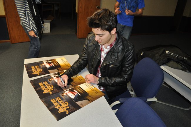 Newcomer Jackson Harris visits WIFC to sing and promote his new CD.