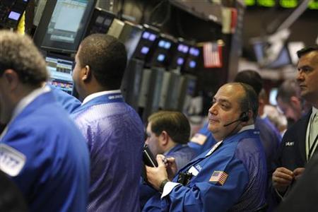 Traders work on the floor at the New York Stock Exchange, March 10, 2011. REUTERS/Brendan McDermid
Traders work on the floor at the New York Stock Exchange, March 10, 2011. REUTERS/Brendan McDermid