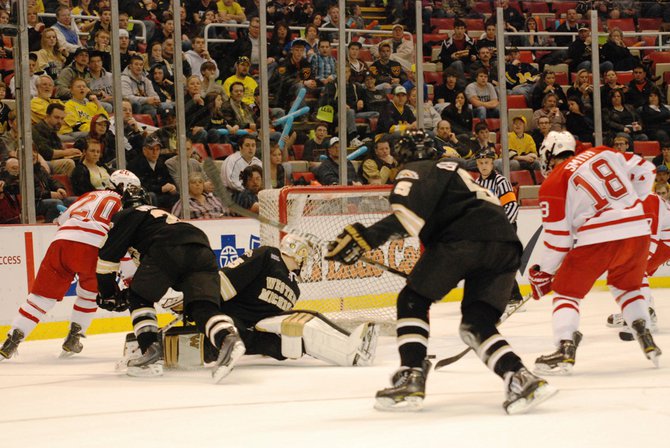 WMU vs. Miami in CCHA Championship