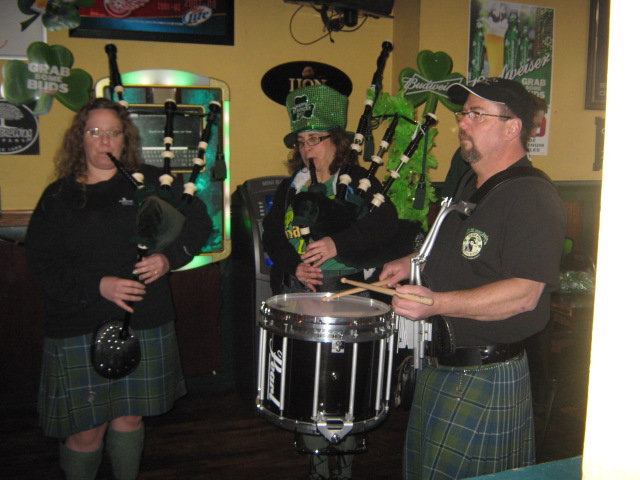 We teamed up with Bud Light for the 2011 Q106 St. Patty's Day Pub Crawl. It was a blast, Rock On!