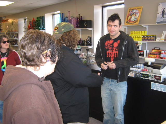 Q106 stopped by Otter's Oasis to rock Battle Creek!