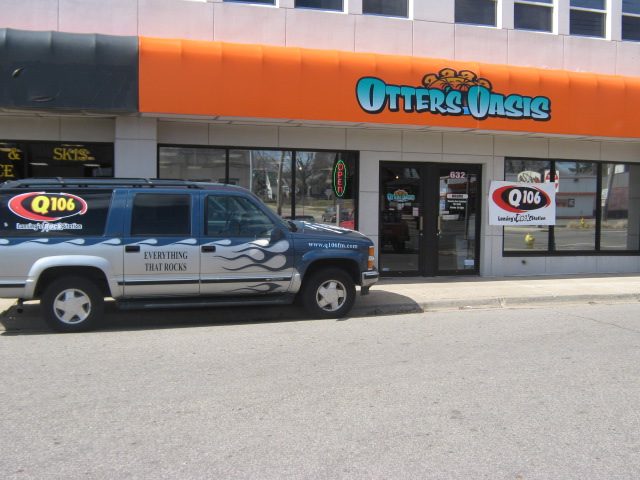 Q106 stopped by Otter's Oasis to rock Battle Creek!