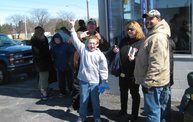 Q106 at Metro PCS (3-27-11) 11