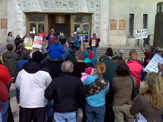 Supporters of a recall of State Sen. Randy Hopper rally at the Winnebago County Courthouse, April 7, 2011. (courtesy of FOX 11). Supporters of a recall of State Sen. Randy Hopper rally at the Winnebago County Courthouse, April 7, 2011. (courtesy of FOX 11).