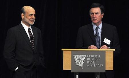 U.S. Federal Reserve Chairman Ben Bernanke (L) stands beside Atlanta Federal Chief Executive Officer Dennis Lockhart after his speech at the Federal Reserve Bank of Atlanta 2011 Financial Markets Conference in Stone Mountain, Georgia, April 4, 2011. REUTERS/Tami Chappell
U.S. Federal Reserve Chairman Ben Bernanke (L) stands beside Atlanta Federal Chief Executive Officer Dennis Lockhart after his speech at the Federal Reserve Bank of Atlanta 2011 Financial Markets Conference in Stone Mountain, Georgia, April 4, 2011. REUTERS/Tami Chappell