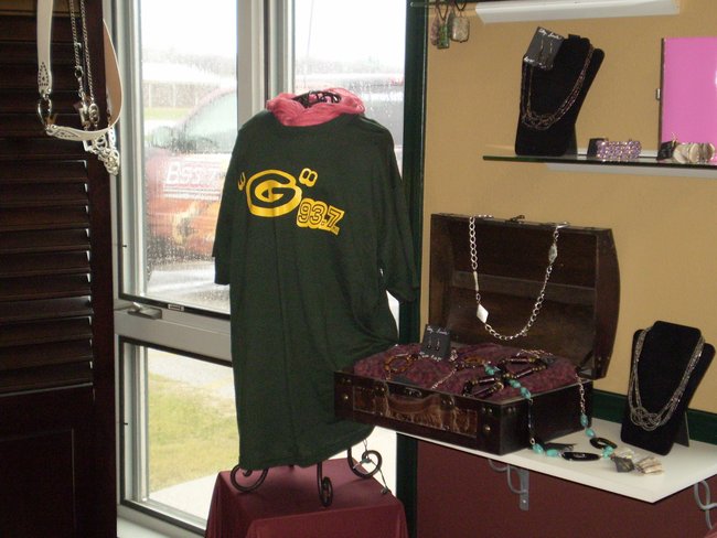 B93 at City Limits Hair Studio in Kiel